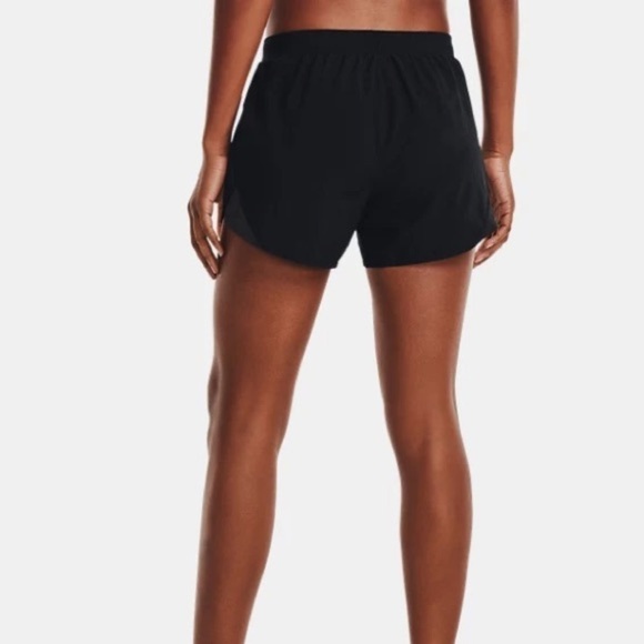 Women's UA Fly-By 2.0 Shorts - Picture 3 of 4